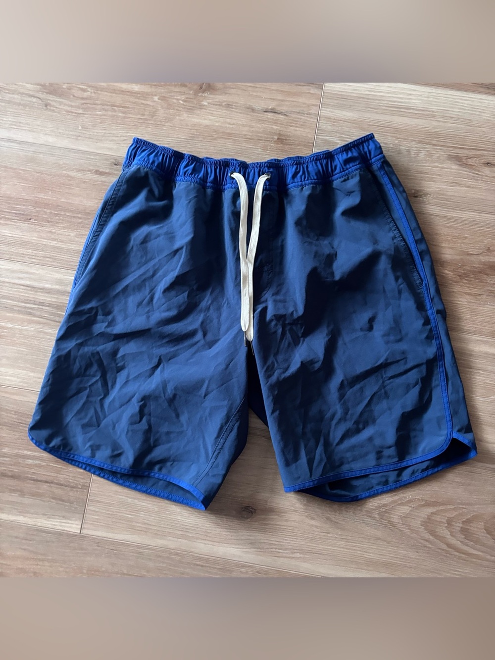 Fair Harbor Navy Blue Swim Trunks / running shorts White Drawstring size M